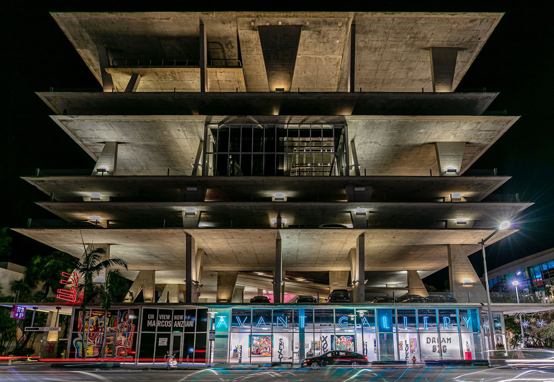 イマン アミナ パーテーション AVANT GALLERY OPENS SPACE AT MIAMI BEACH'S ICONIC 1111 BUILDING