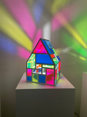 Descriptive image text