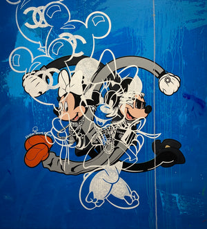 Descriptive image text