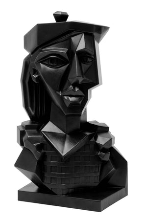 Marie-Therese, Noire